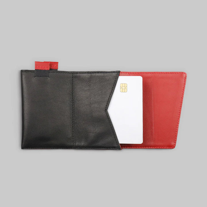 AirTag Ready Speed Wallet Rouge Noir - Special Editions - The Frenchie Co. - KW