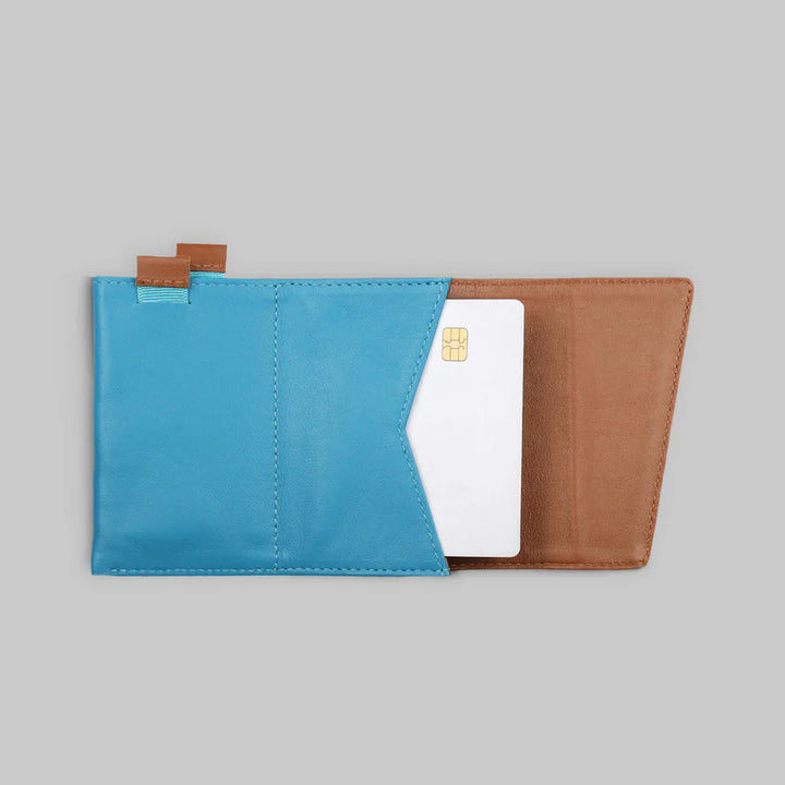 AirTag Ready Speed Wallet Turquoise-Tan - The Frenchie Co. - KW